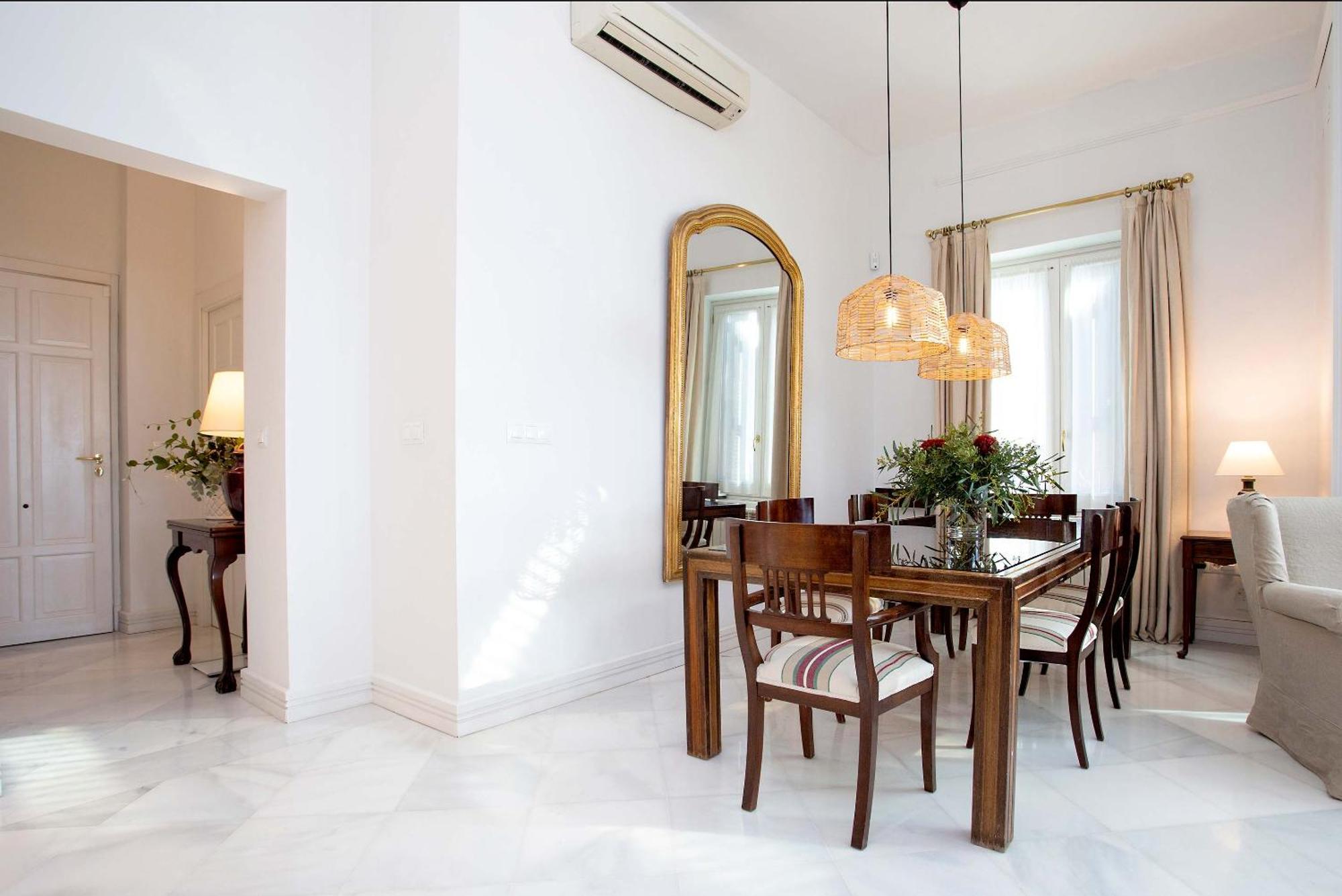 Genteel Home Paseo Maritimo Malaga Exterior photo